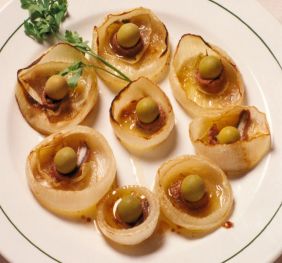 Coques d'oignons aux anchois