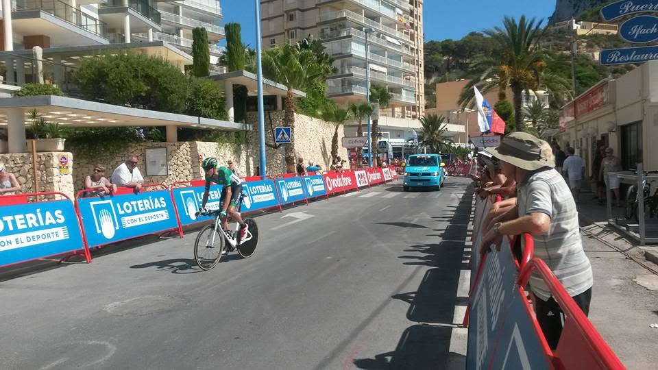 Calp, erkend met het zegel «Más Bici 2026» van La Vuelta